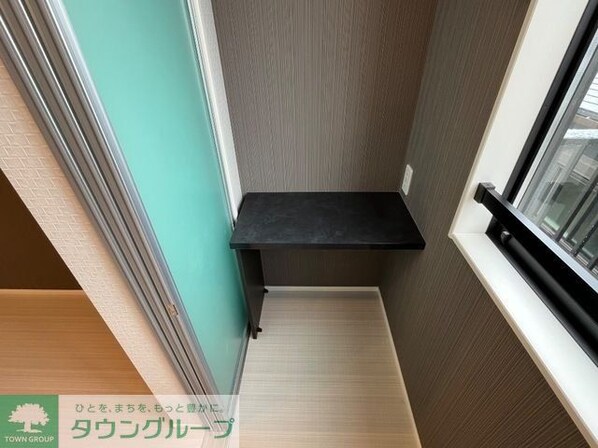 レヴメゾン神山四番館の物件内観写真